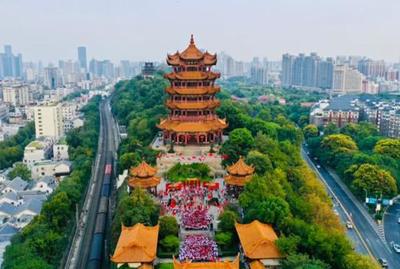 中秋小長(zhǎng)假第二天 武漢開(kāi)發(fā)文化產(chǎn)品收效明顯